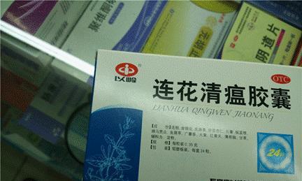 泰迪狗吐食症状及治疗方法全解析（寻找解决泰迪狗吐食问题的最佳药物及措施）