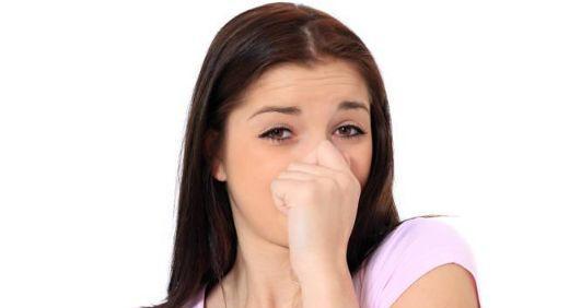 身上气味臭可能是什么病？（探索身体气味异常的潜在疾病及其治疗方法）