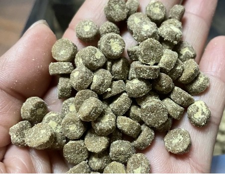 耐吉斯鸭肉梨狗粮