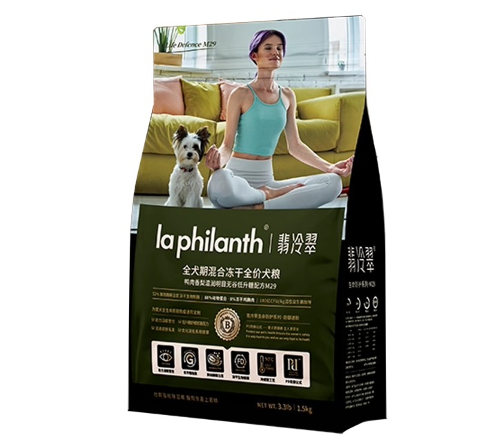 鸭肉梨狗粮测评:低升糖配方能否改善泪痕与肠胃? 翡冷翠M29犬粮测评