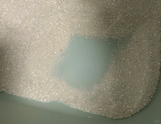 萌尾纯木薯猫砂测评 结团好但粉尘重 萌尾木薯猫砂怎么样?