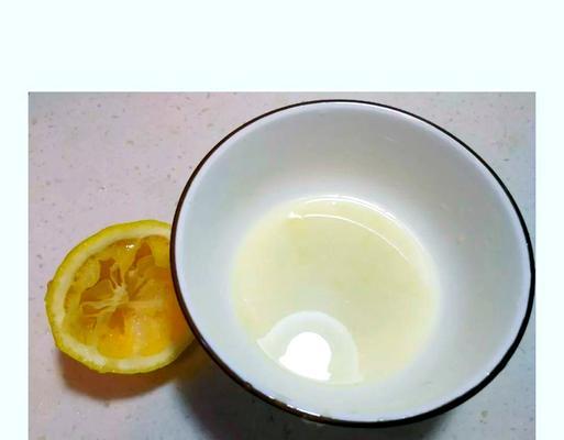 菠萝鱼的成鱼过程及时间（菠萝鱼的成长速度与发育要素）