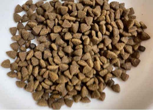 宠王府鸡不知猫粮测评 高蛋白低敏配方适合夏秋 宠王府的猫粮怎么样?