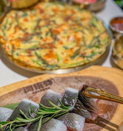 鱼缸养鱼的正确饲养方法(以什么食物为主要饲料?) 鱼缸养鱼的正确饲养方法(以什么食物为主要饲料?)