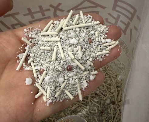 领先也出猫砂啦!?测一下木薯混合猫砂这款 领先木薯混合猫砂