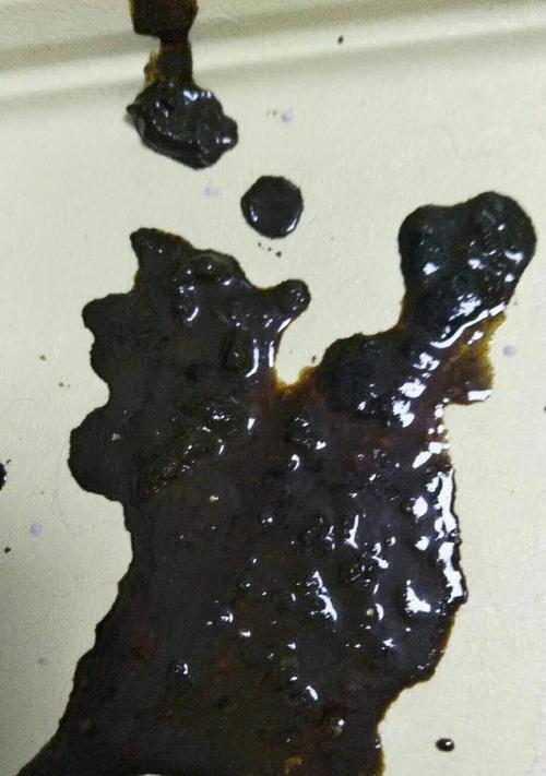 细小早期拉什么便便？（细小早期拉什么便便，了解症状与治疗方法）