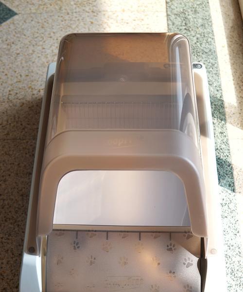 选择适合纸砂的猫砂盆｜实用指南