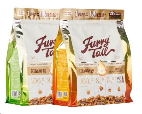 尾巴生活闪靓鲜焙鱼油猫粮评测|美毛增重好选择 尾巴生活闪靓鲜焙鱼油猫粮